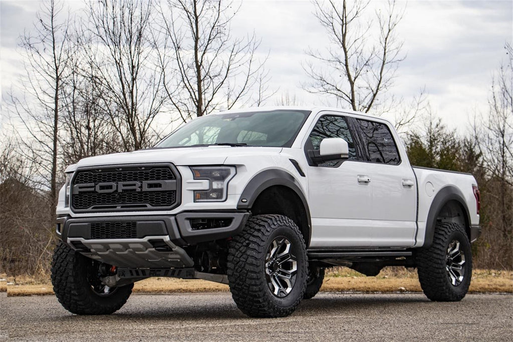 Rough Country 51800 Suspension Lift Kit for Select Ford F-150