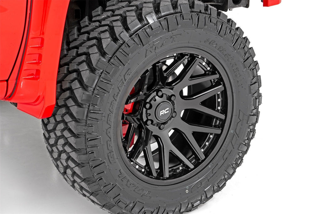 Rough Country 95201812 Series 95 Wheel for Select Cadillac Escalade, Chevrolet Avalanche, Chevrolet Avalanche 1500, Chevrolet Blazer, Chevrolet Colorado, Chevrolet K10, Chevrolet K10 Pickup, Chevrolet K10 Suburban, Chevrolet K1500, Chevrolet K1500