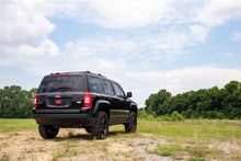 Load image into Gallery viewer, Rough Country 66501 Suspension Lift Kit for Select Jeep Patriot
