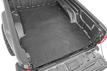 Load image into Gallery viewer, Rough Country RCM687 Bed Mat for Select Jeep Gladiator