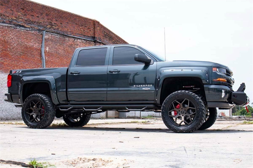 Rough Country 29857 Suspension Lift Kit for Select Chevrolet Silverado 1500, GMC Sierra