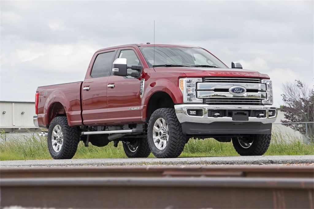 Rough Country 50221 Lift Kit-Suspension w/Shock for Select Ford F-250 Super Duty