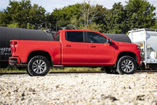 Load image into Gallery viewer, Rough Country 28230RED Suspension Lift Kit for Select Chevrolet Silverado