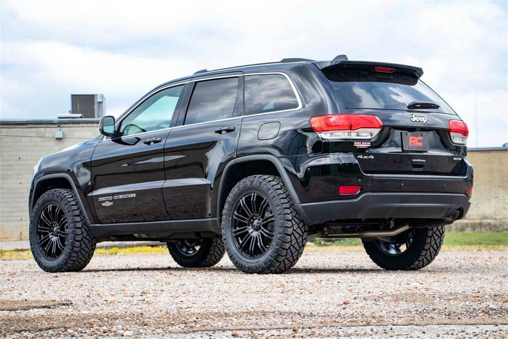 Rough Country 60300 Suspension Lift Kit w/Shocks for Select Jeep Grand Cherokee, Jeep Grand Cherokee L, Jeep Grand Cherokee WK