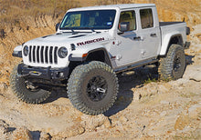 Load image into Gallery viewer, Superlift K196 4in. Dual Rate Coil Lift Kit-20-25 Gladiator-4Dr-Will NOT fit Mojave Edition for Select Jeep Gladiator