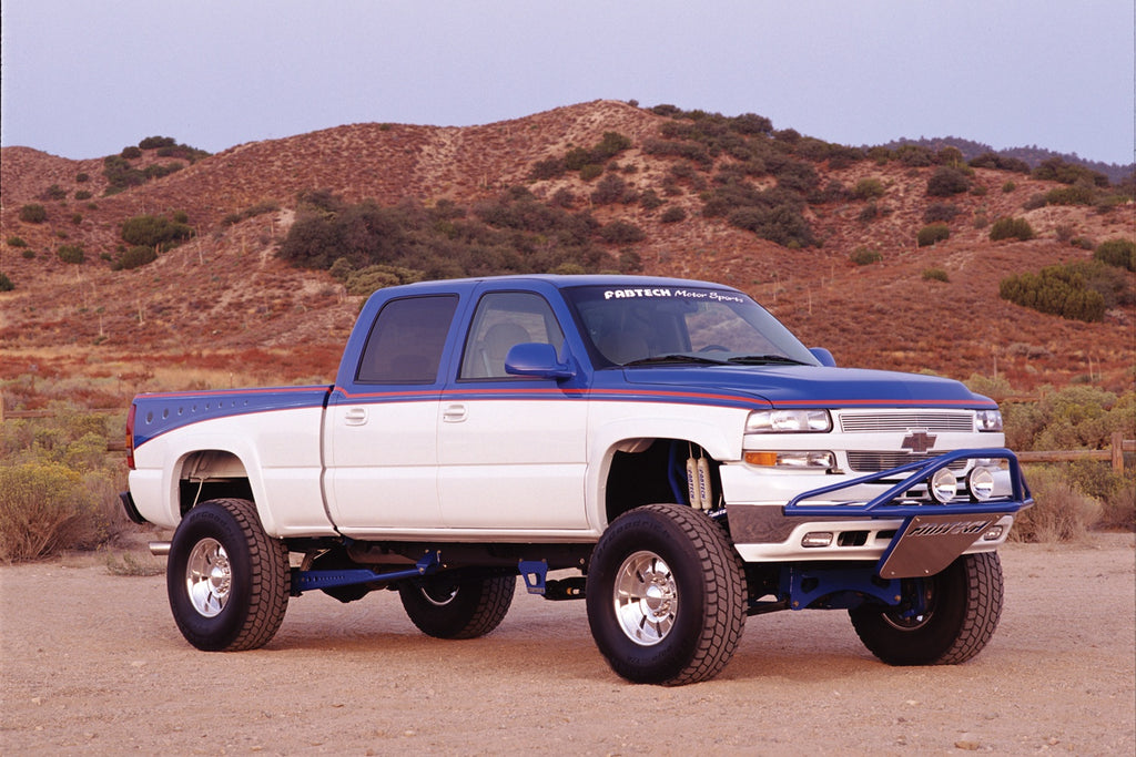 Fabtech K1015 Suspension Lift Kit for Select Chevrolet Silverado HD, Chevrolet Silverado 3500, GMC Sierra HD, GMC Sierra