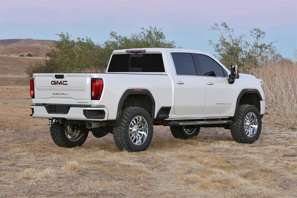 Fabtech K1159M Lift Kit for Select Chevrolet Silverado HD, GMC Sierra HD