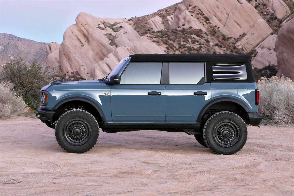 Fabtech K2383 Uniball UCA Lift Kit for Select Ford Bronco