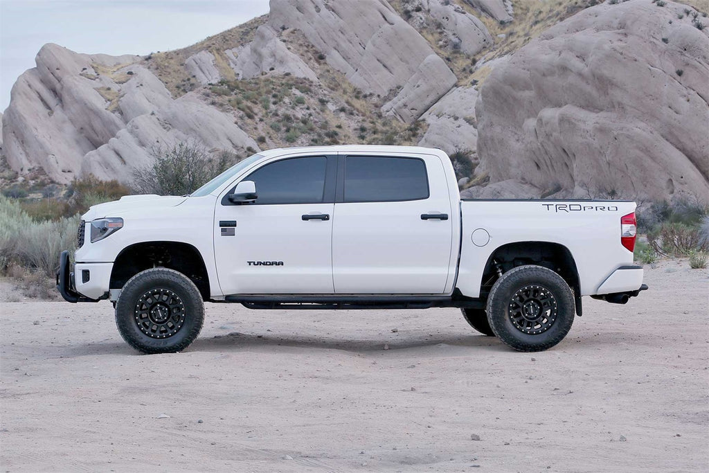 Fabtech K7075DL Uniball UCA Lift System w/Shocks for Select Toyota Tundra
