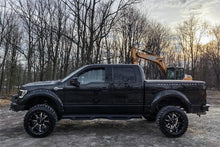 Load image into Gallery viewer, Rough Country 57550 Suspension Lift Kit w/Shocks for Select Ford F-150