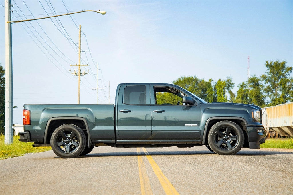 Rough Country 71640 Lowering Kit for Select Chevrolet Silverado 1500, Chevrolet Silverado LD, GMC Sierra