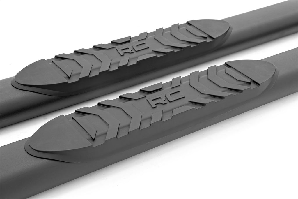 Rough Country 21013 Oval Nerf Step Bar for Select Ford F-250 Super Duty, Ford F-350 Super Duty