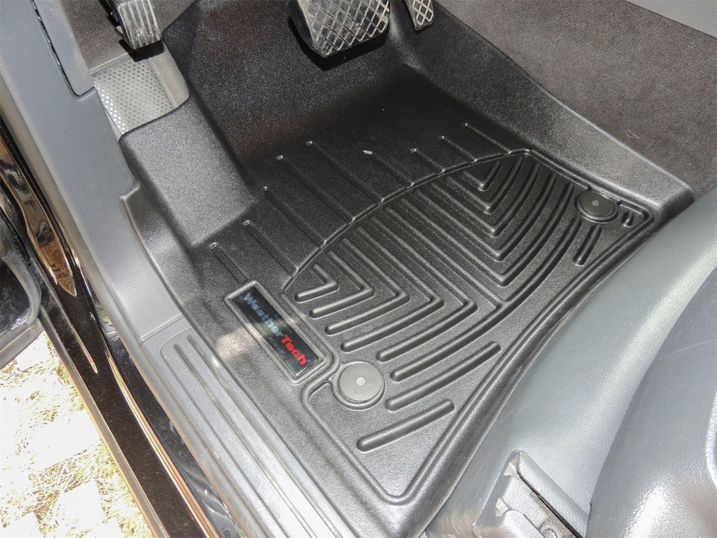 Weathertech 442451 FloorLiner™ DigitalFit® for Select Porsche Cayenne, Volkswagen Touareg