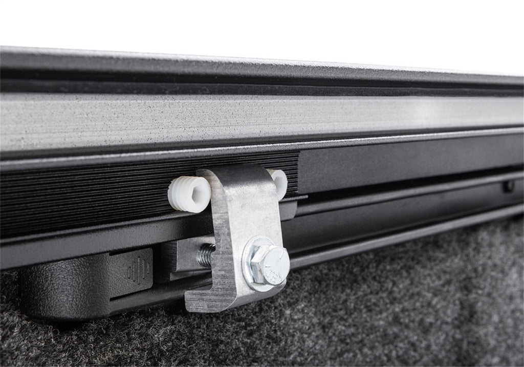 Retrax T-80861 RetraxPRO XR for Select Toyota Tundra
