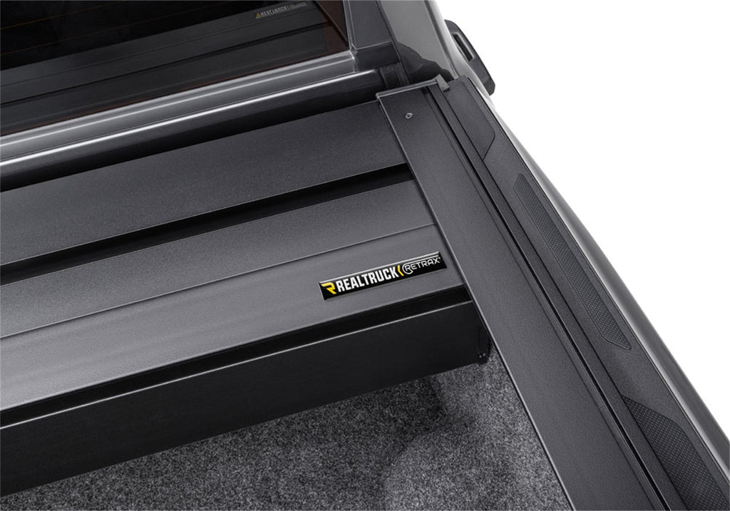 Retrax T-80861 RetraxPRO XR for Select Toyota Tundra