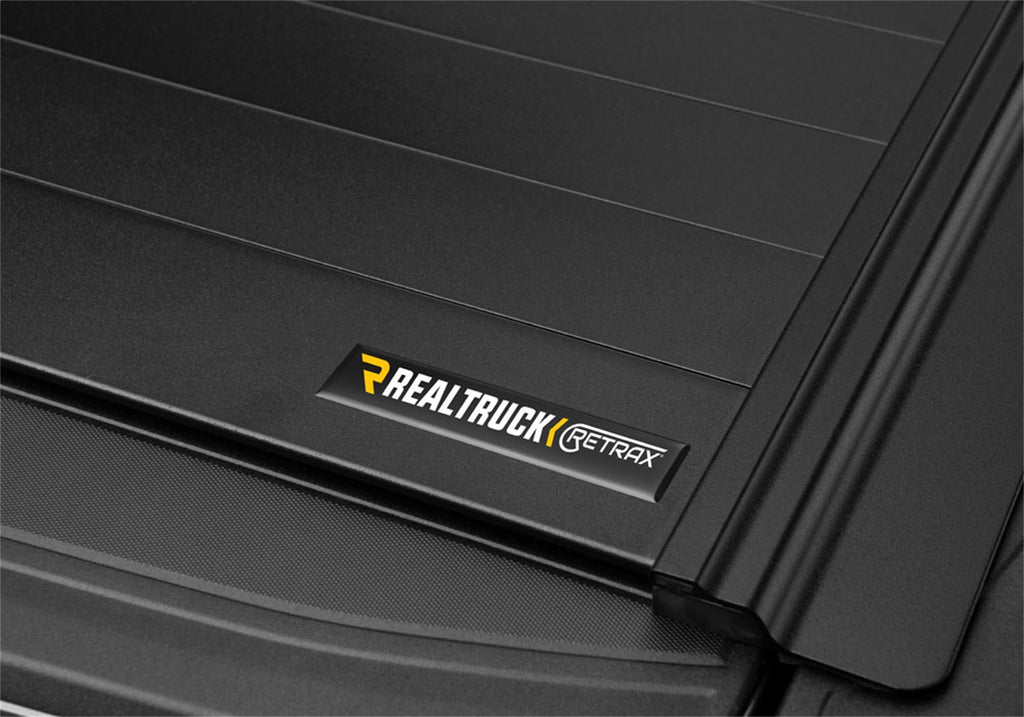 Retrax 80484 RetraxPRO MX for Select Chevrolet Silverado HD, Chevrolet Silverado HD, GMC Sierra HD, GMC Sierra HD