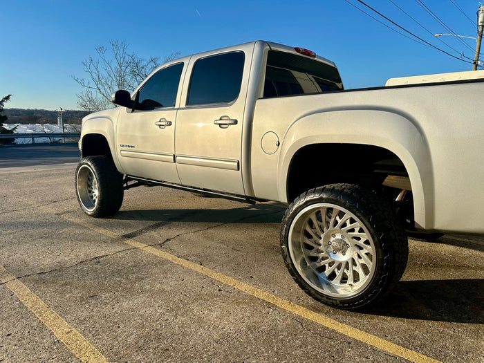 Body Armor 4x4 GM-4500 Body Armor 4X4 E-Steps for Select Chevrolet Silverado 1500, Chevrolet Silverado HD, Chevrolet Silverado HD, GMC Sierra 1500, GMC Sierra HD, GMC Sierra HD