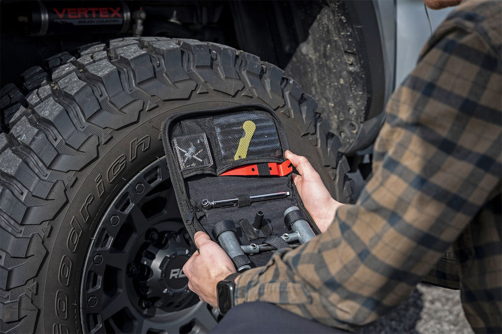 Rough Country 99060 Emergency Tire Repair Kit