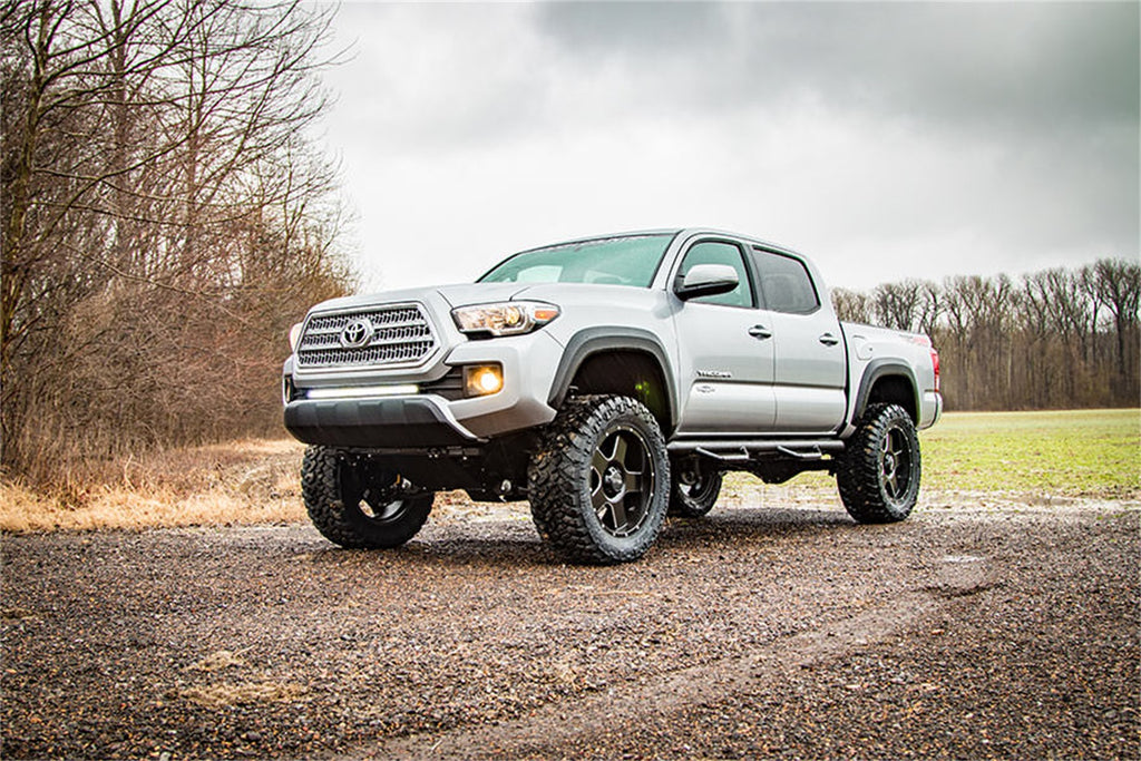 Rough Country 75740 Suspension Lift Kit w/Shocks for Select Toyota Tacoma