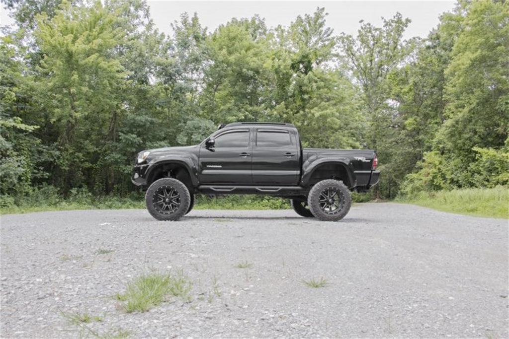 Rough Country 74740 Suspension Lift Kit w/Shocks for Select Toyota Tacoma