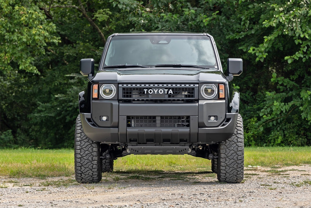 Rough Country 72641 Suspension Lift Kit w/Shocks for Select Toyota Land Cruiser