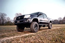 Load image into Gallery viewer, Rough Country 746.20 Suspension Lift Kit w/Shocks for Select Toyota Tacoma