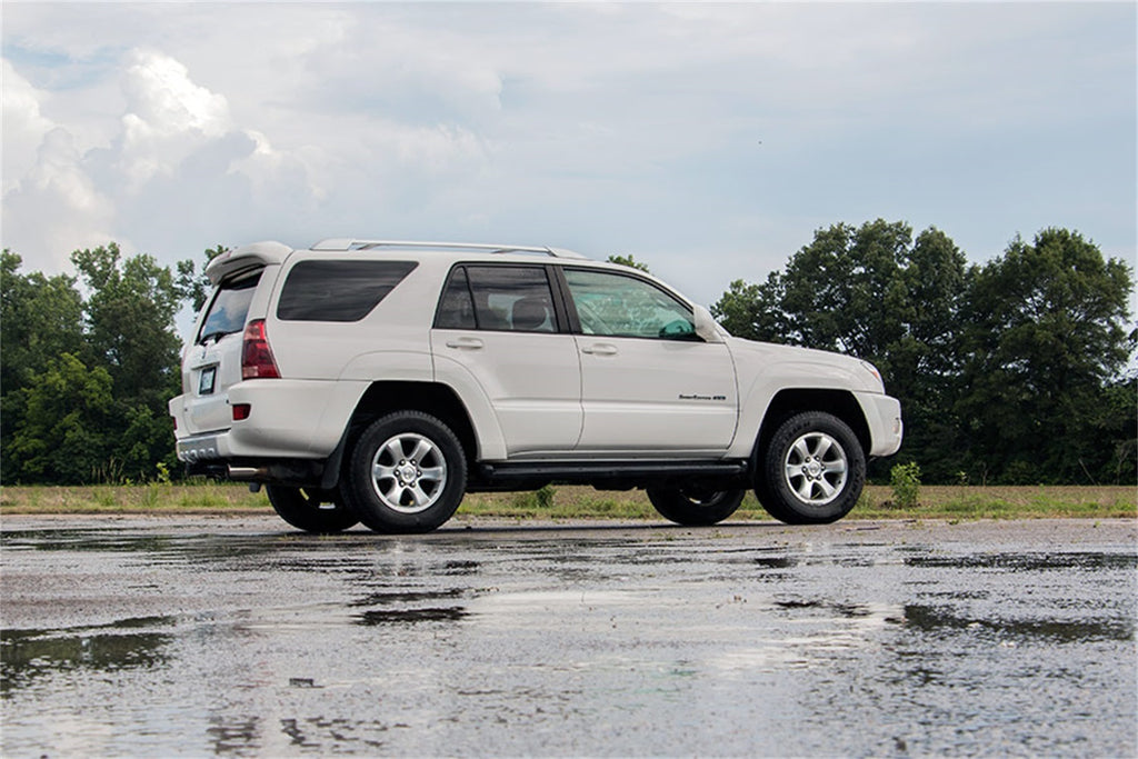 Rough Country 763RED Suspension Lift Kit for Select Toyota 4Runner