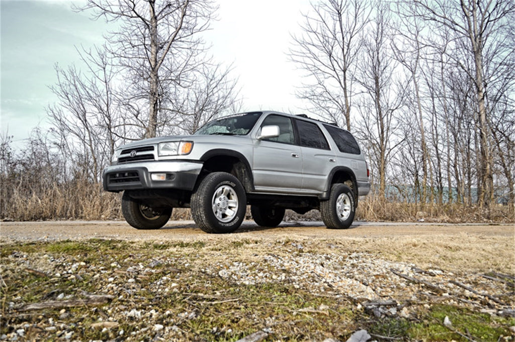 Rough Country 77140 Lift Kit-Suspension w/Shock for Select Toyota 4Runner