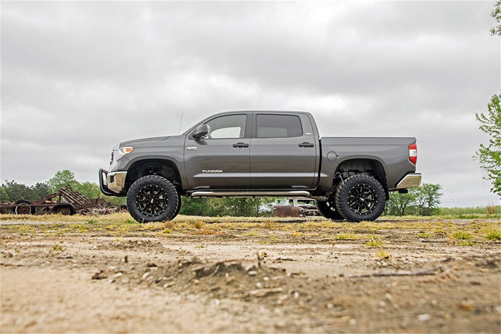 Rough Country 75440 Suspension Lift Kit w/Shocks for Select Toyota Tundra