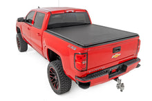 Load image into Gallery viewer, Rough Country 42119551 Soft Roll-Up Bed Cover for Select Chevrolet Silverado 1500, GMC Sierra