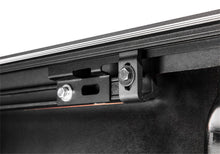 Load image into Gallery viewer, Undercover SL54011 Select 05-21 Frontier 5ft. w/Utili-Track System for Select Nissan Frontier