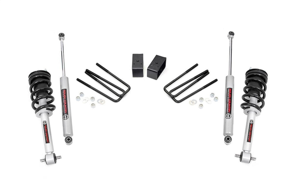 Rough Country 268.23 Suspension Lift Kit w/Shocks for Select Chevrolet Silverado 1500, GMC Sierra